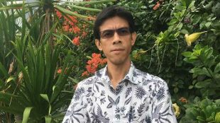 Pengamat intelejen, Stanislaus Riyanta