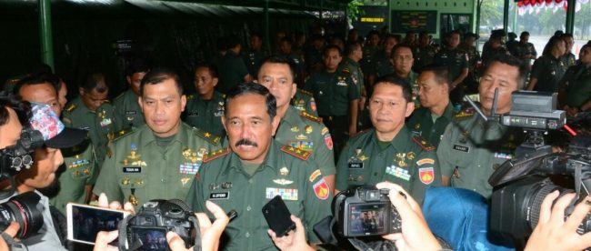Pangdam IV/Diponegoro, Mayjen TNI Mochamad Effendi memberikan keterangan di sela-sela Rapim, Jumat 6/3/2020 (dok. KM)