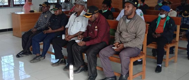 Rapat pembentukan panitia terpadu pencegahan covid-19 di Kabupaten Deiyai, Selasa 31/3/2020 (dok. KM)