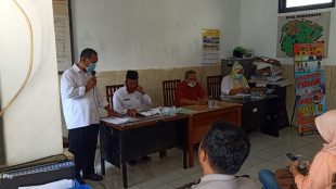 Pembentukan tim relawan covid-19 di Desa Margahayu, Sunabg, Rabu 1/4/2020 (dok. KM)