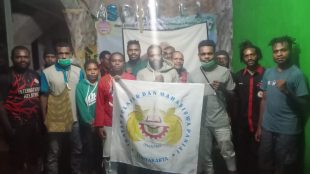Mahasiswa Paniai di Yogyakarta usai rapat di Asrama Paniai, Kamis 9/4/2020 (dok. KM)