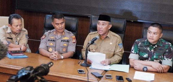 Wali Kota Depok Saat Jumpa Pers Penanganan Wabah Covid-19 (dok. Diskominfo Depok)