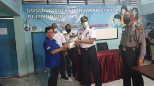 Bantuan paket sembako BPTJ di Terminal Baranangsiang, Senin 5/5/2020 (dok. KM)