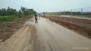 Kondisi jalan Sentul-Pamarayan, Kabupaten Serang, Banten (dok. KM)