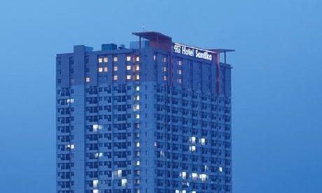 Hotel Santika (Istimewa)