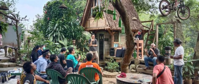 Rumah Anak Bumi Perumnas 1 Parungpanjang membuat agenda workshop kopi 