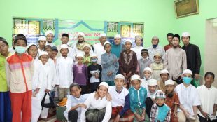 Halal Bihalal dan santunan yatim dhuafa di Yayasan Salwa Madina Depok, Minggu 14/6/2020 (dok. KM)
