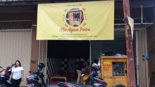 Mi Ayam Putra di Desa Sukamantri, Tamansari, Kabupaten Bogor (dok. KM)