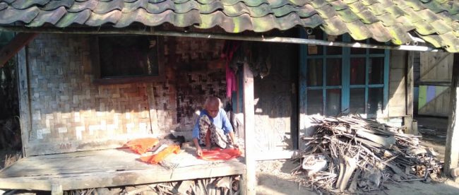 Gubuk yang menjadi tempat tinggal Nenek Jaswati di Kampung Tangsi RT 02/01 Desa Kampung Baru, Kecamatan Pamarayan, Kabupaten Serang (dok. KM)