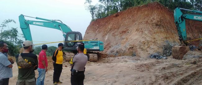 Galian tanah tidak berizin di Desa Bendungan, Kecamatan Jonggol, Kabupaten Bogor (dok. KM)