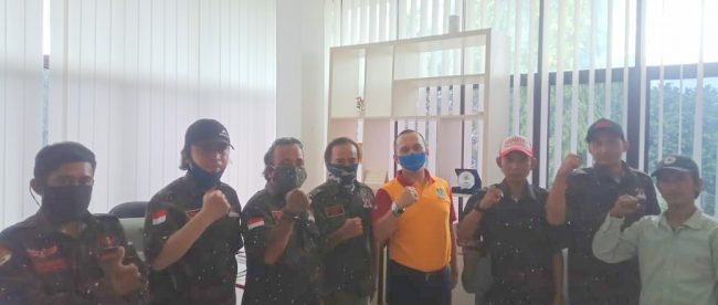 GRIB PAC Bekasi Timur bersama Camat Bekasi Timur, Rabu 15/7/2020 (dok. KM)