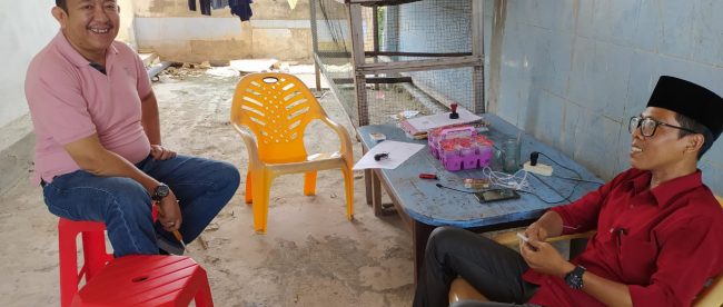 Ketua Tim Verivikasi Kepala Bidang Hubungan Media dan Jurnalistik Joni Idris bersama Tim nya saat di terima oleh Kepala Perwakilan Kupas Merdeka Bengkulu Th.Tajarman di Kantor KM Bengkulu Senen 31 Agustus 2020