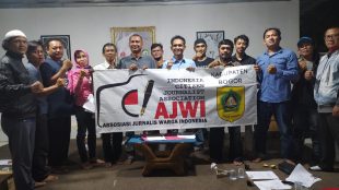 (dok. AJWI/KM)