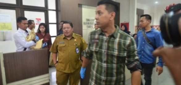 Operasi Tangkap Tangan (OTT) di Kantor DPKPP, Cibinong, Kabupaten Bogor, Selasa 3/3/2020 (dok.ceklissatu.com)