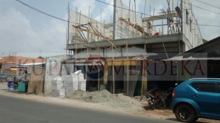 Bangunan ruko dan kontrakan di Jalan Pahlawan, Kelurahan Duren Jaya, Bekasi Timur, Kota Bekasi (dok. KM)