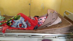 Ibu Mar, warga yang menjerit kesakitan akibat tidak ada pelayanan RSUD Tengku Mansyur Kota Tanjungbalai (dok. KM)