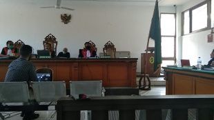 Sidang kasus mantan Sekdis DPKPP Kabupaten Bogor di Pengadilan Tipikor Bandung (dok. KM)