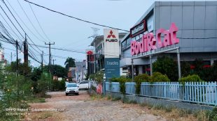 Showroom Mitsubishi di Bekasi Timur (dok. KM)