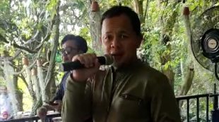 Tangkapan dari video Bima Arya sedang bernyanyi yang viral (dok. KM)
