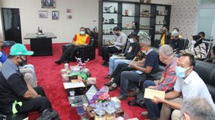 Rapat Kerja Bersama BBWSCC di kantor Wakil Wali Kota Bekasi, Rabu 11/11/2020 (dok. KM)