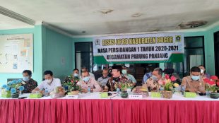 Reses DPRD Kabupaten Bogor di lapangan Kecamatan Parungpanjang, Sabtu siang 14/11/2020 (dok. Hari Setiawan Muhammad Yasin/KM)
