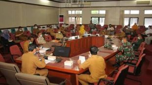 Rapat Koordinasi Lintas Sektor di ruang Bupati Subang, Selasa 5/1/2021 (dok. KM)