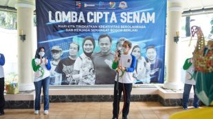 Wakil Wali Kota Bogor Dedie A. Rachim saat membuka lomba Cipta Senam Bogor Berlari, Selasa 16/03/2021 (dok. KM)