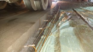 Pengecoran Jalan Raya H. Bosih Kelurahan Wanasari Kecamatan Cibitung (Dok.KM)