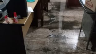 Kondisi Kantor Desa Citeureup, Kecamatan Citeureup, Kabupaten Bogor, setelah terdampak banjir pada Sabtu 30/10/2021 (dok. KM)