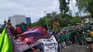 Aksi Ratusan Mahasiswa BEM PTM zona 3 DKI Jakarta, Jawa Barat dan Banten (dok. KM)