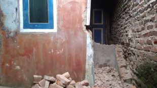 Rumah warga Kp. Kadaung, Desa Rengasjajar, Cigudeg, yang terdampak banjir bandang yang melanda pada Mei 2021 silam (dok. KM)