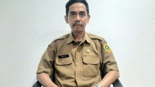 Sub Koordinator JSK (Jaminaan Sosial Kesejahteraan) Dinas Sosial Kabupaten Bogor, Endih, saat diwawancarai di kantornya, Selasa siang (11/10/2022) (dok. Hari Setiawan Muhammad Yasin/KM)