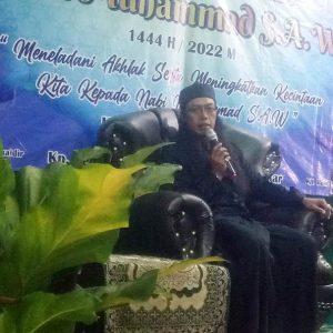 Shalawat Bergema Dalam Maulid Nabi Muhammad SAW di Mushola Al Hidayah Kampung Pabuaran Mekar